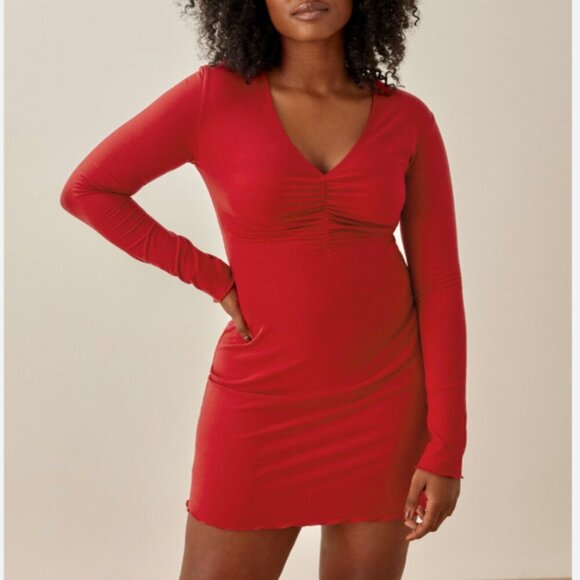 Reformation Jeans Jennie Ribbed Long Sleeve Lettuce Hem Mini Dress Red Medium - Picture 1 of 6